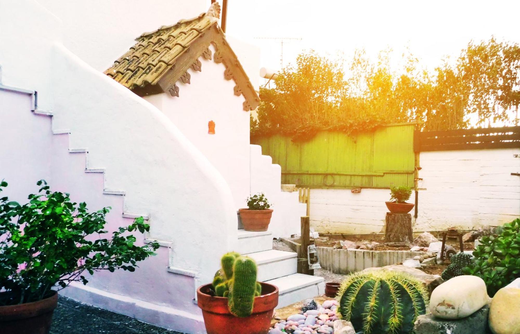Marco Polo'S Mooring Cozy Navy House Apartman Anáviszosz Kültér fotó